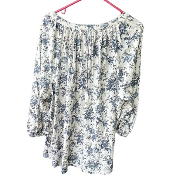 Chaps size 2X floral peasant top lace up neckline with tassels - Picture 2 of 8